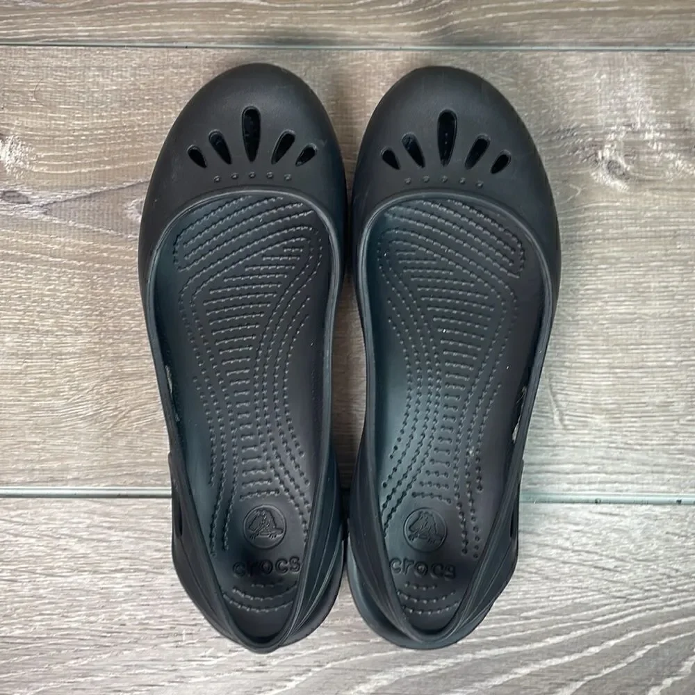 Crocs Thea Slingback Slip On Women’s Size 9 Black Rubber Sandals